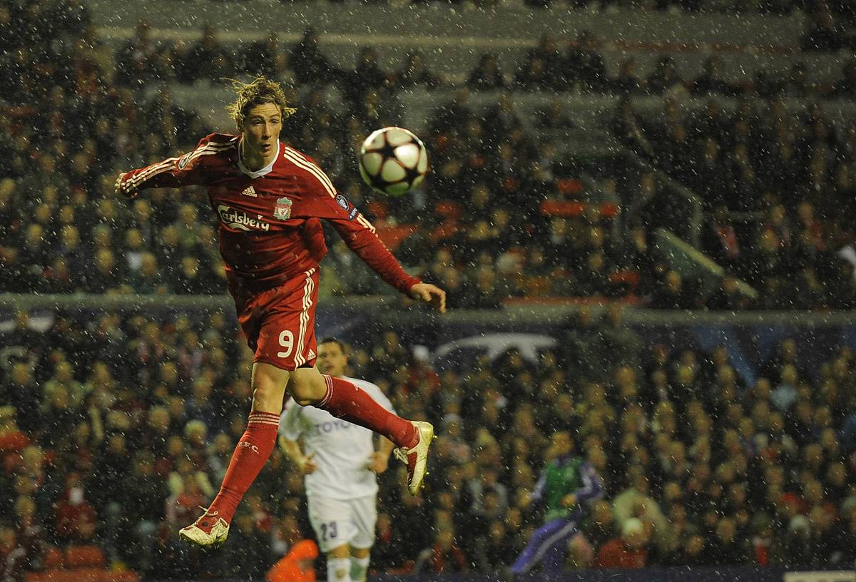 爱游戏大厅-包含欧冠英雄们集结，在国家队再战欧洲舞台的词条