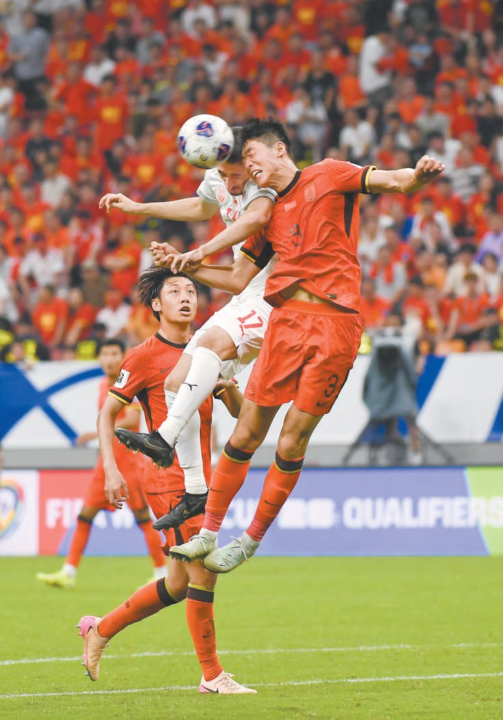 -国内足球联赛精彩纷呈，球迷热情高涨的简单介绍