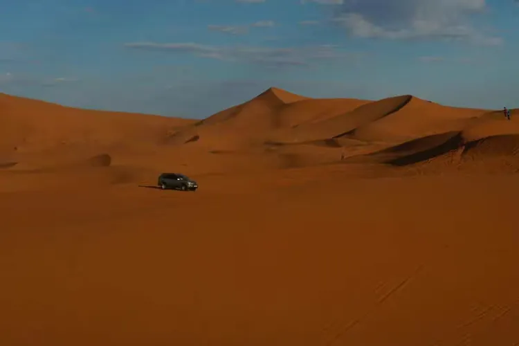 爱游戏在线-包含突尼斯击败摩洛哥取得好成绩的词条