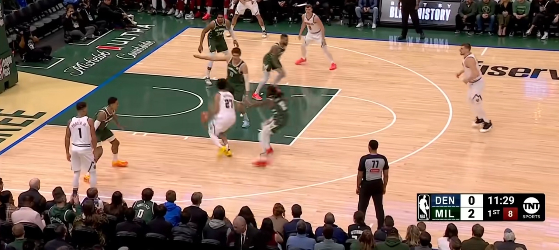 雄鹿逆转开拓者,晋级总决赛 雄鹿逆转开拓者,晋级总决赛