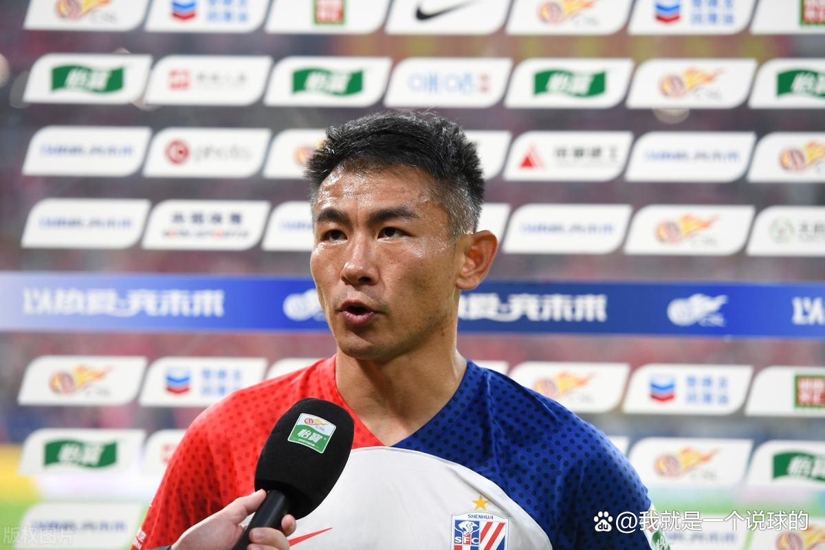 爱游戏入口-紧张比赛后的训练：球队备战下一场对手