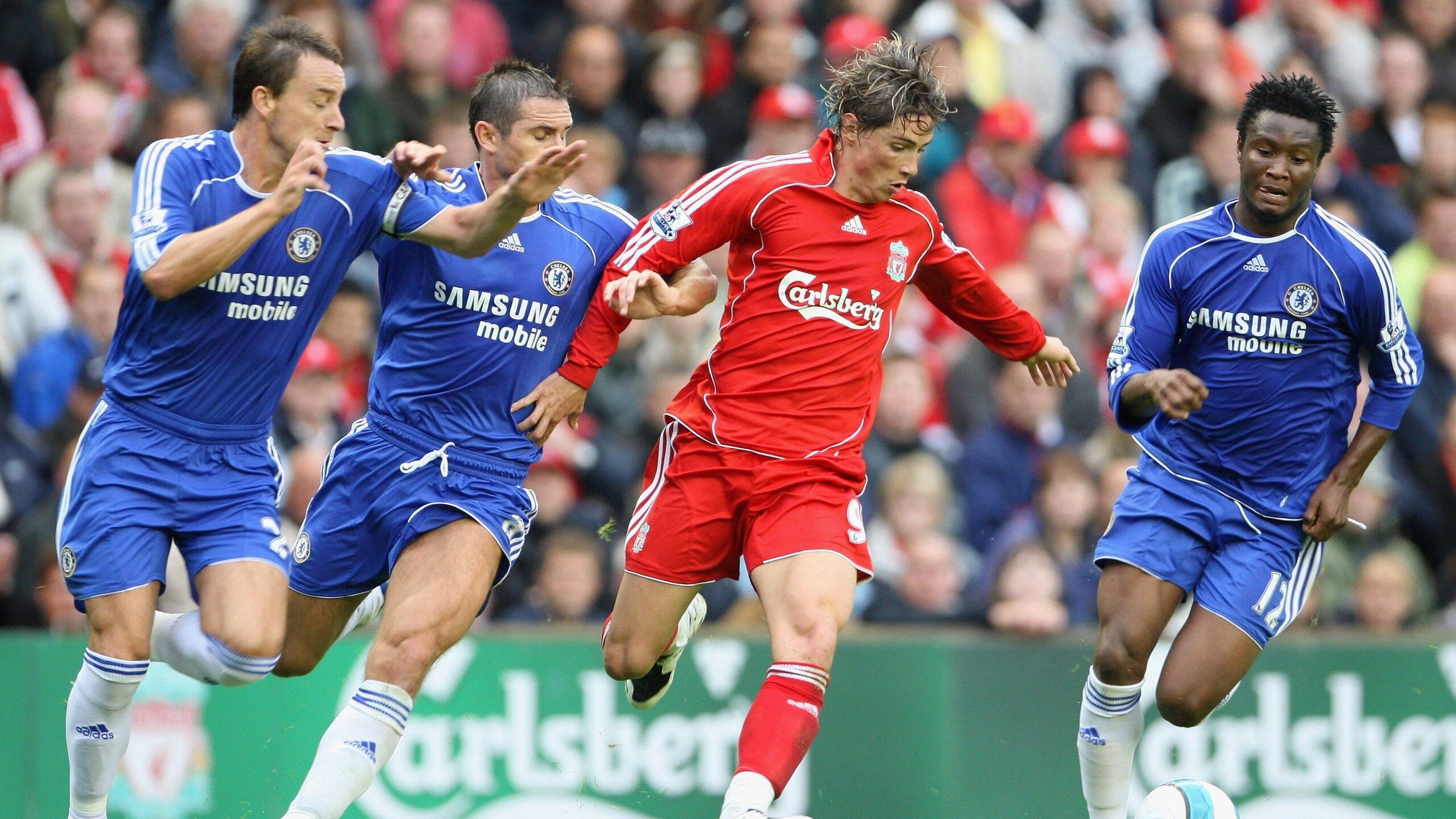 球杆与方向盘的平行宇宙，当冷门在轰鸣中绽放