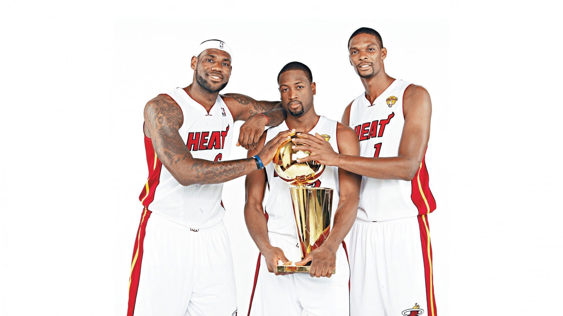 奇迹的双生花，当拉什福德刻下名字，荷兰逆转照见足球的偶然与永恒