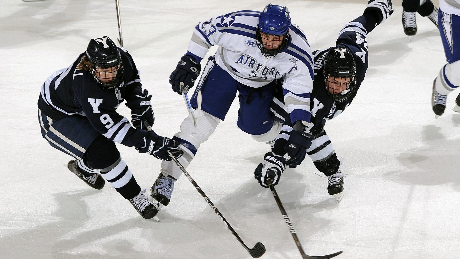 F1赛场双响炮，哈斯车队完胜索伯，佩雷兹刷新纪录
